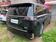 Voyah Lantu Dreamer PHEV four-wheel drive premium Kunpeng version - фото 2