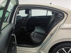 Volkswagen Magotan 2020 330TSI DSG Leading Edition - фото 15