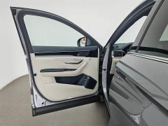 BYD Song PLUS New Energy 2021 DM-i 110KM flagship PLUS 5G version - фото 8