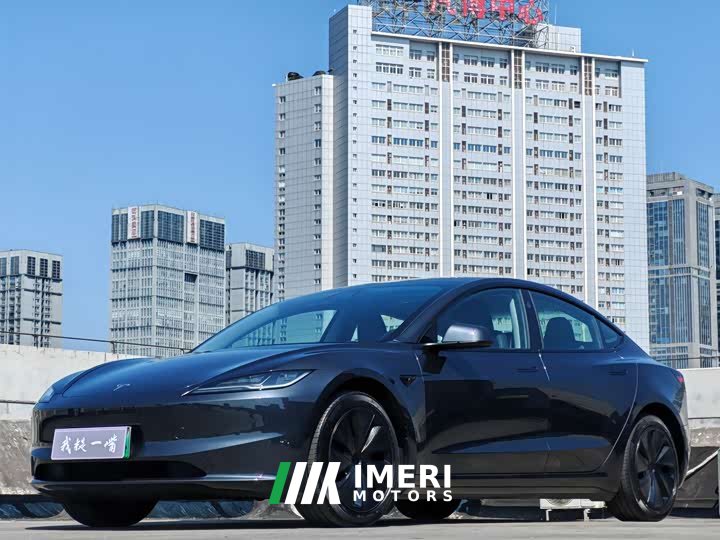Tesla Model 3 2023 rear-wheel drive version