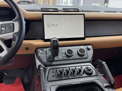Land Rover Defender 110 3.0T P400 Dark Special Edition - фото 16