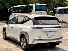 AION Y Plus 510 Enjoy Executive Edition 58.9kWh - фото 6