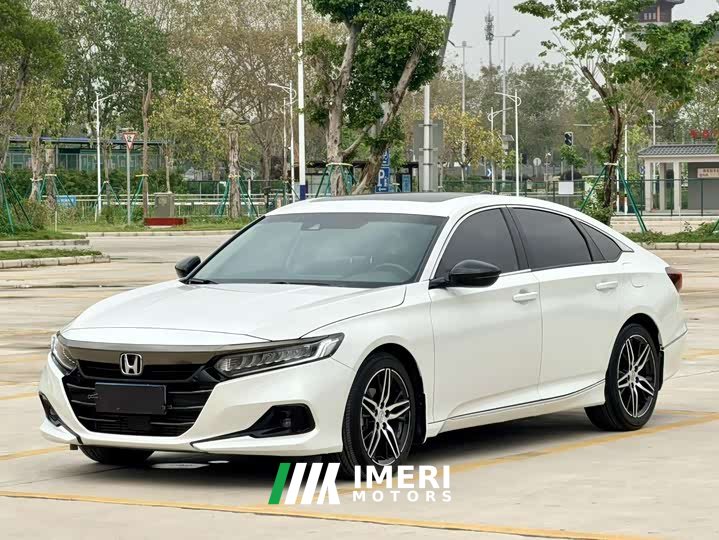 Honda Accord 260TURBO Magic Night Premium Edition - автомобиль из Китая