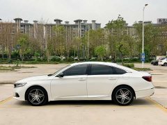 Honda Accord 260TURBO Magic Night Premium Edition - фото 8
