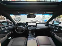 Lexus ES 2023 200 Excellence Edition - фото 10