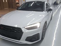 Audi A5 Sportback 40 TFSI quattro Luxury Dynamic - фото 1