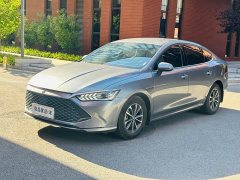 BYD Qin PLUS Honor Edition DM-i 55KM Leading Type - фото 1