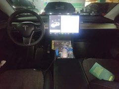 Tesla Model Y standard range rear-wheel drive version - фото 10