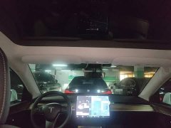 Tesla Model Y standard range rear-wheel drive version - фото 19
