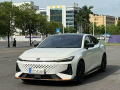 Changan UNI-V 1.5T noble sports - фото 1