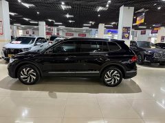 Volkswagen Tiguan L Outstanding 300TSI Automatic Two-wheel Drive Dragon Edition - фото 4