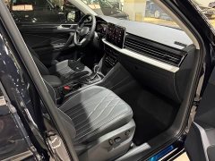 Volkswagen Tiguan L Outstanding 300TSI Automatic Two-wheel Drive Dragon Edition - фото 6