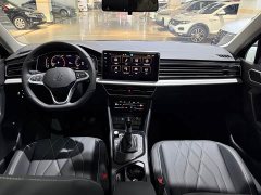 Volkswagen Tiguan L Outstanding 300TSI Automatic Two-wheel Drive Dragon Edition - фото 7