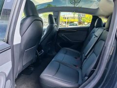 Tesla Model Y rear-wheel drive version - фото 5
