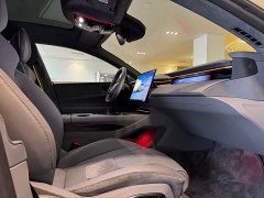 Lynk & Co EMEYA 2025 Lotus first limited edition - фото 6