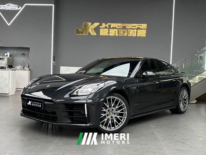 Porsche Panamera 2026 Panamera 2.9T - автомобиль из Китая