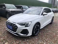 Audi A3 Sportback 35TFSI Flying Spur Exclusive - фото 1