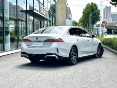 BMW i5 eDrive 35L Exclusive M Sports Package - фото 3