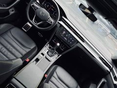 FAW-Volkswagen CC 380TSI eye-catching version - фото 8