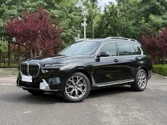 BMW X7 2024 xDrive40i Leading Luxury Package - фото 1