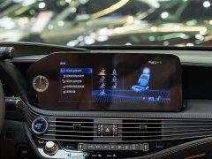 Lexus LS 2021 500h Luxury - фото 16