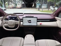 Zeekr X five-seater rear-wheel drive version - фото 13