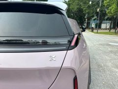 Zeekr X five-seater rear-wheel drive version - фото 9