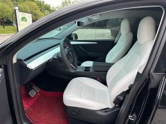 Tesla Model Y standard range rear-wheel drive version - фото 11