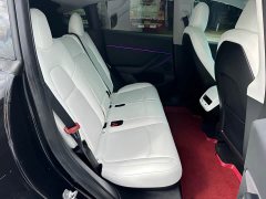 Tesla Model Y standard range rear-wheel drive version - фото 16