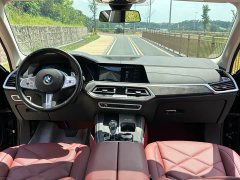 BMW X5 facelift xDrive 30Li M sports package - фото 12