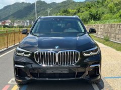 BMW X5 facelift xDrive 30Li M sports package - фото 2