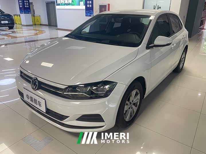 Volkswagen Polo 2023 facelift Plus 1.5L automatic indulgence version - автомобиль из Китая