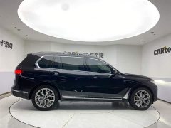 BMW X7 xDrive40i Leading Luxury Package - фото 4