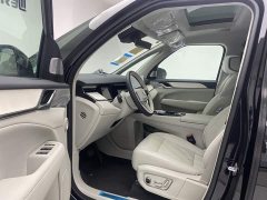 Volvo EM90 2025 Ultra six-seater - фото 4