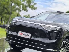 AITO Wenjie M8 extended range Max version 53.4kWh 6-seater version (192-line lidar) - фото 5
