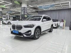 BMW X1 facelift sDrive25Li leading - фото 1
