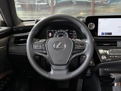 Lexus ES 2022 200 Excellence Edition - фото 8