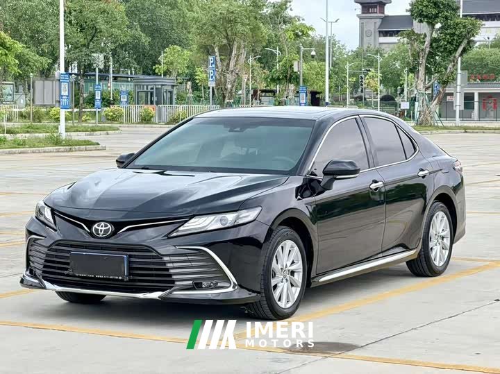 Toyota Camry 2.0G Deluxe Edition - автомобиль из Китая