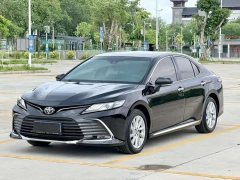 Toyota Camry 2.0G Deluxe Edition - фото 1