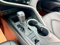 Toyota Camry 2.0G Deluxe Edition - фото 16
