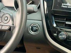 Toyota Camry 2.0G Deluxe Edition - фото 18