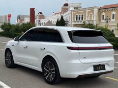 Li Auto Ideal L6 Max - фото 6