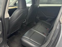 Tesla Model Y rear-wheel drive version - фото 6