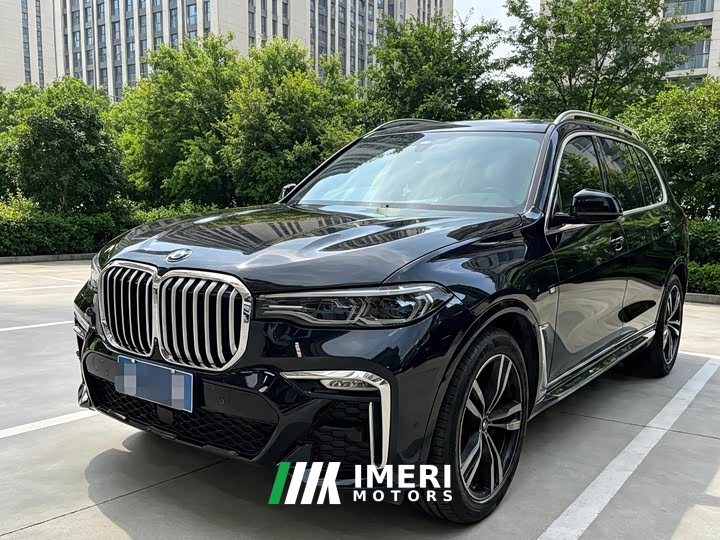 BMW X7 xDrive40i Exclusive M Sports Package - автомобиль из Китая