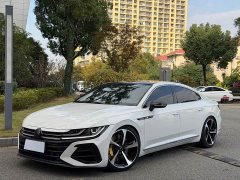 FAW-Volkswagen CC 380TSI eye-catching version - фото 1
