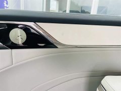 Volvo EM90 2025 Ultra six-seater - фото 13