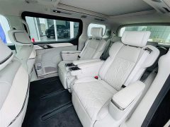 Volvo EM90 2025 Ultra six-seater - фото 9
