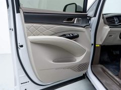 Denza D9 DM-i 970 four-wheel drive flagship - фото 16