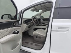 Denza D9 DM-i 970 four-wheel drive flagship - фото 18