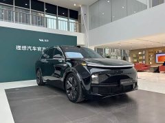 Li Auto Ideal L8 Max - фото 3